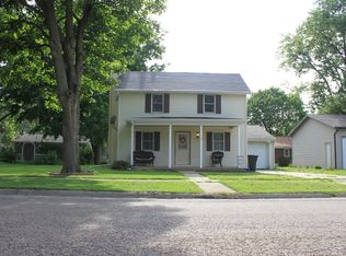 329 S Locust St, Tremont, IL 61568