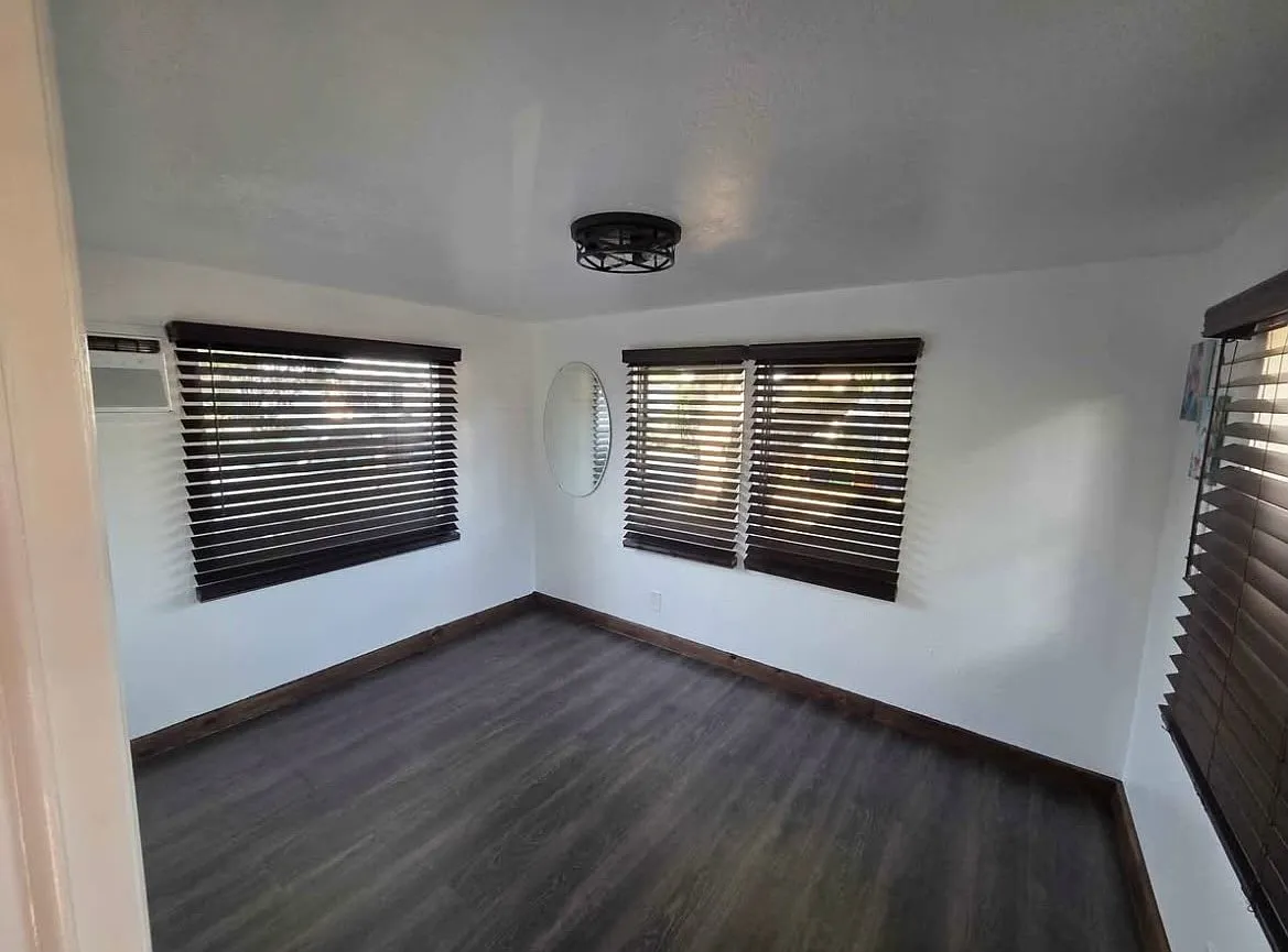 1 bed, $1,200 — Photo 1