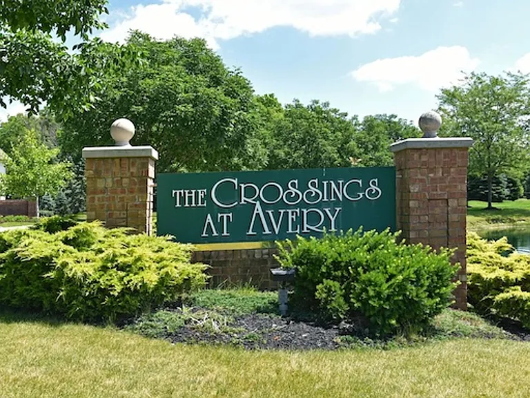 The Crossings at Avery — Photo 9