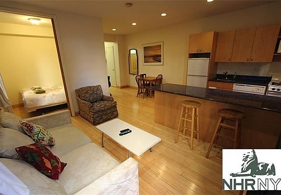 3rd image of 205 W 15th St APT 3V