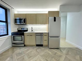 595 Metropolitan Ave #E11, Brooklyn, NY 11211
