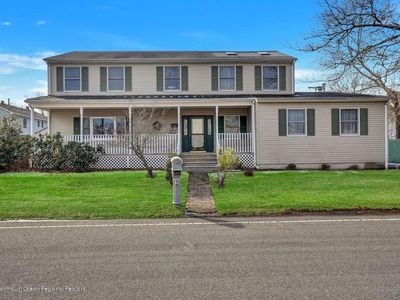 25 Elm St, Beachwood, NJ, 08722