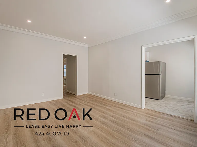 855 Irolo St #2 — Photo 5
