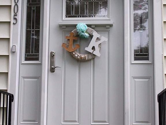 2nd image of 2005 Mayflower Dr