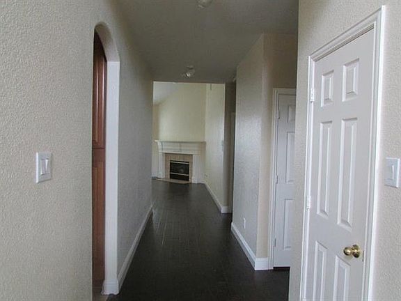 3rd image of 14871 Pensham Dr