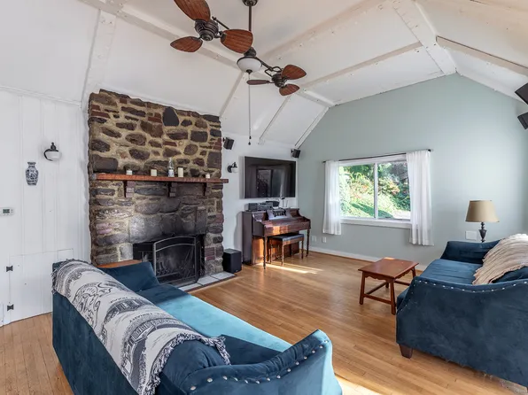 5 Windmill Road, New Fairfield, CT 06812