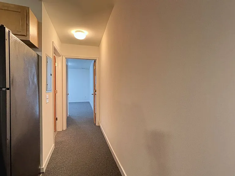 Osage Avenue Apartments — Photo 10