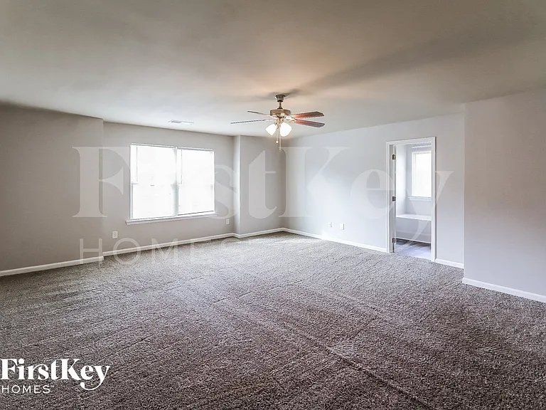 44 Southwind Cir — Photo 7