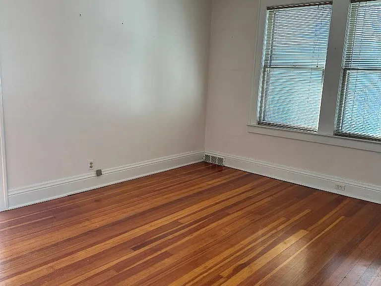 1004 Glenwood Ave #1 — Photo 6