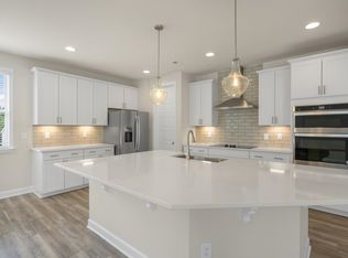 6812 Highland Green Rd, Holly Springs, NC 27540
