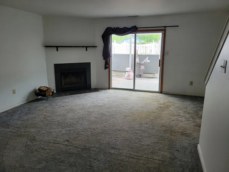 3711 Daner Ln — Photo 10