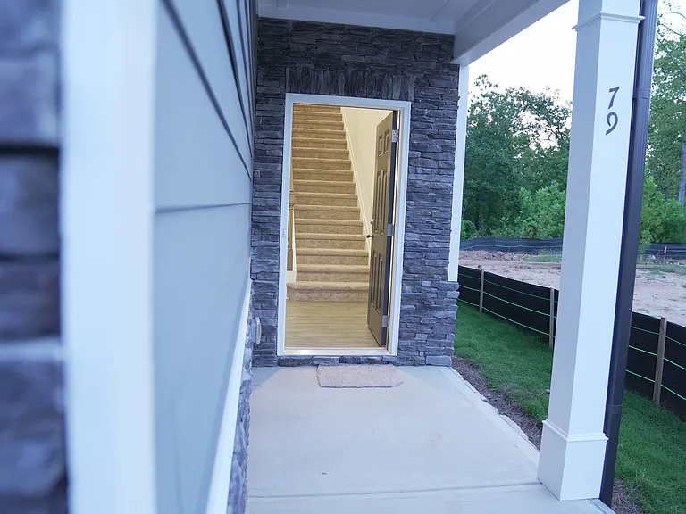 79 Pineview Dr — Photo 46