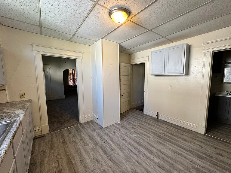 826 Greenwood Ave — Photo 6