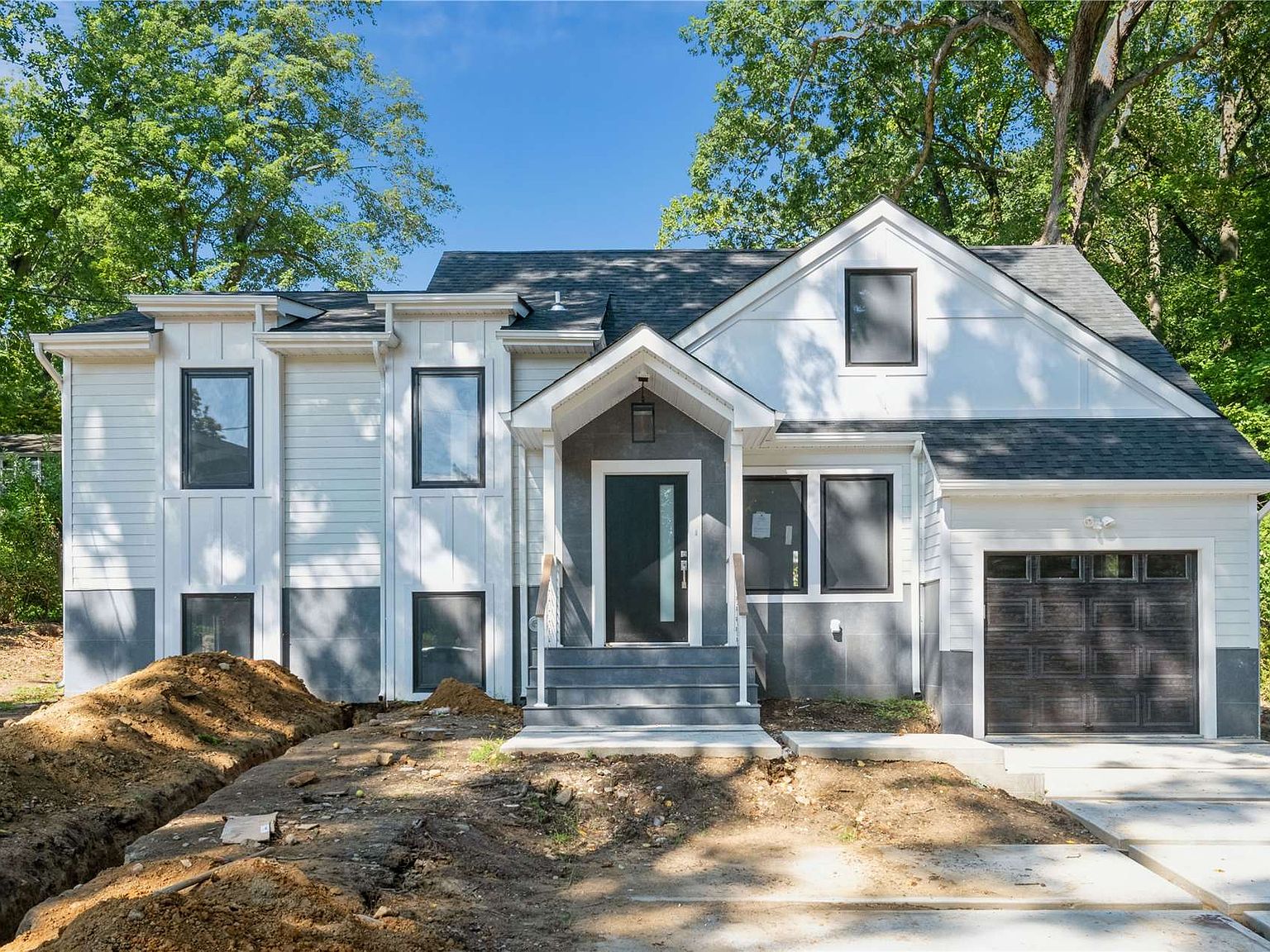 2 Hewlett Place, Great Neck, NY 11024 Zillow