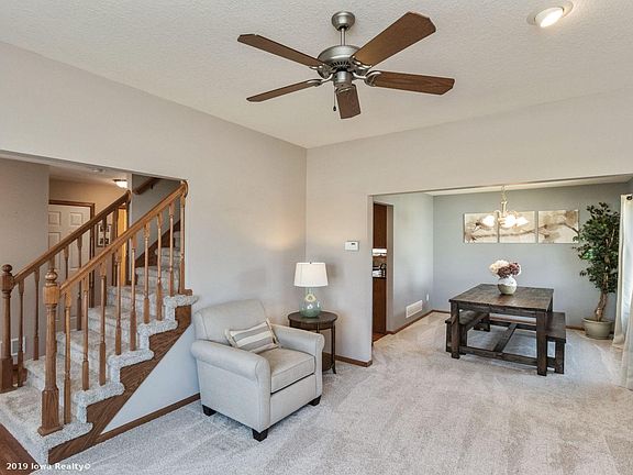 5th image of 9816 Enfield Cir