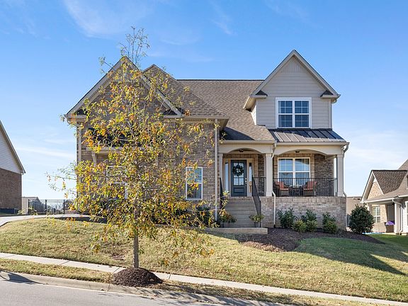 2nd image of 704 Calmore Ct