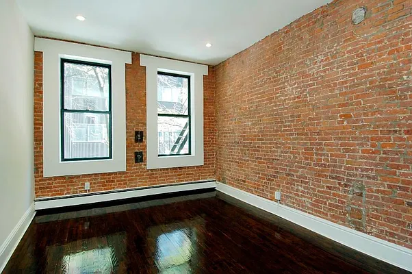 Rented by Town Residential | media 22