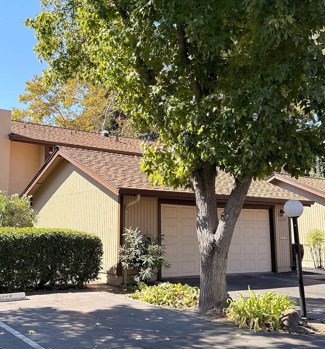 3 bed, 2.5 bath, 1568 sqft, $4,100 — Photo 3