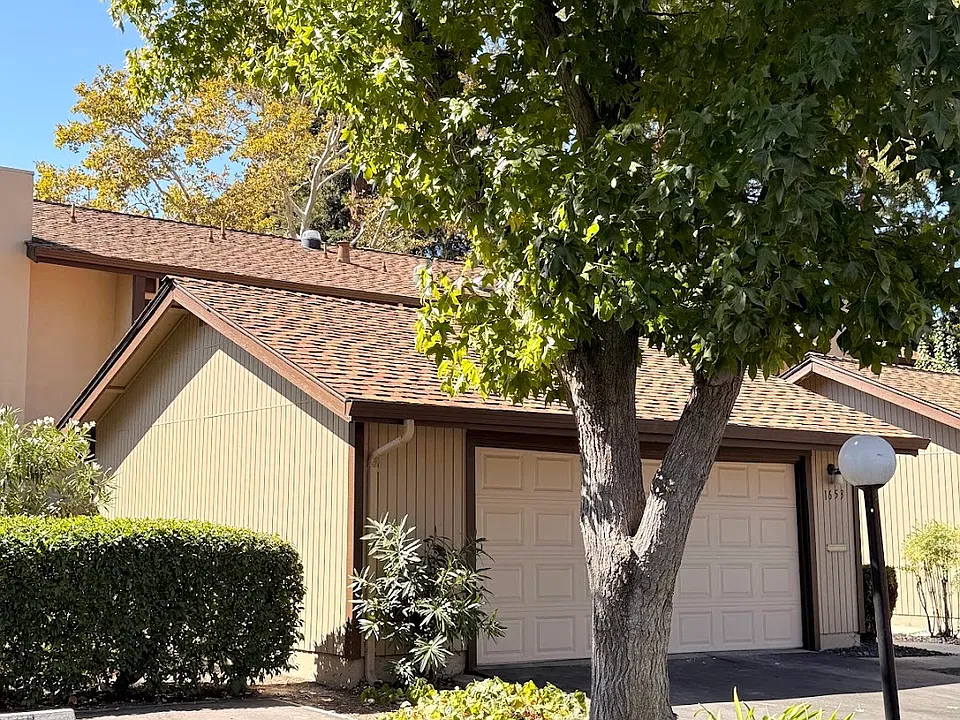 1653 Countrywood Ct