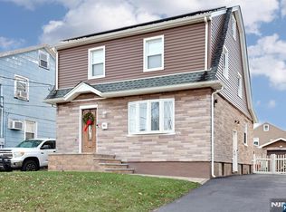 358 Windsor Rd, Wood Ridge, NJ 07075