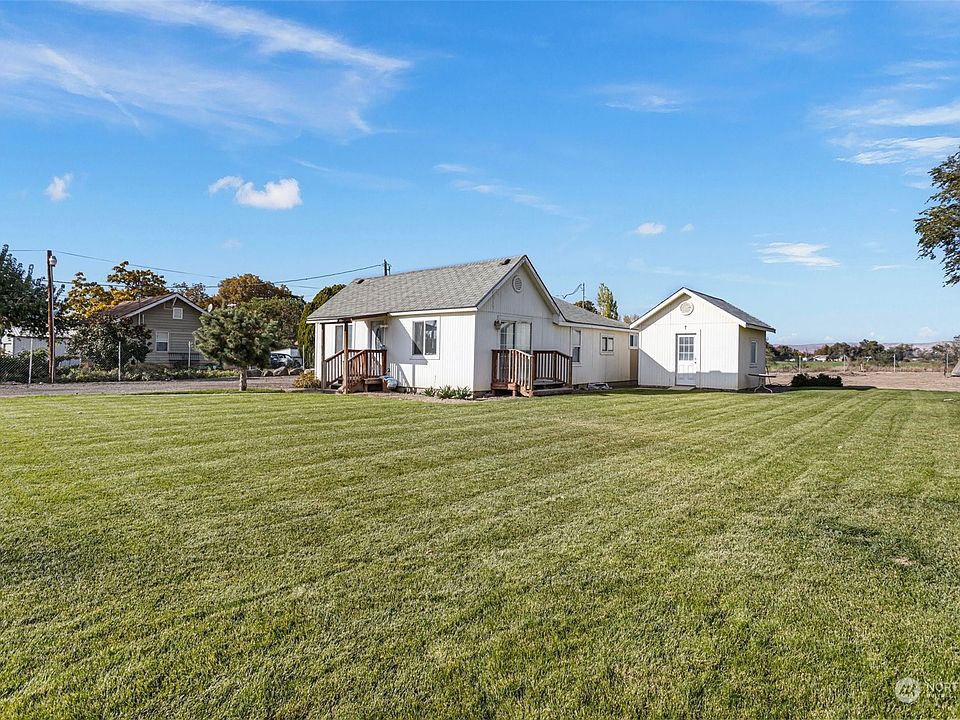 21 Washington Street, Harrah, WA 98933 MLS 2174053 Zillow