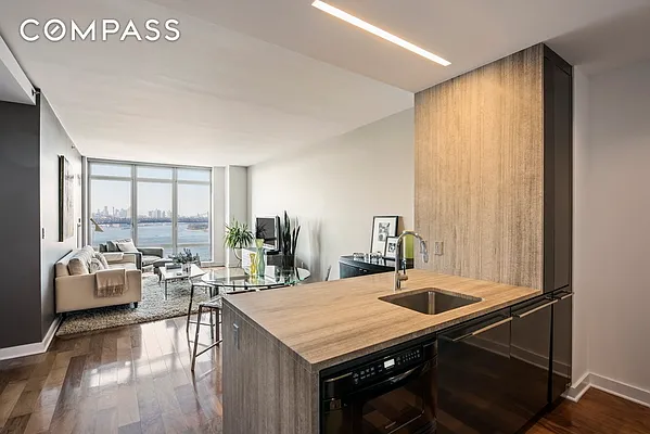 Rented by Compass | media 13