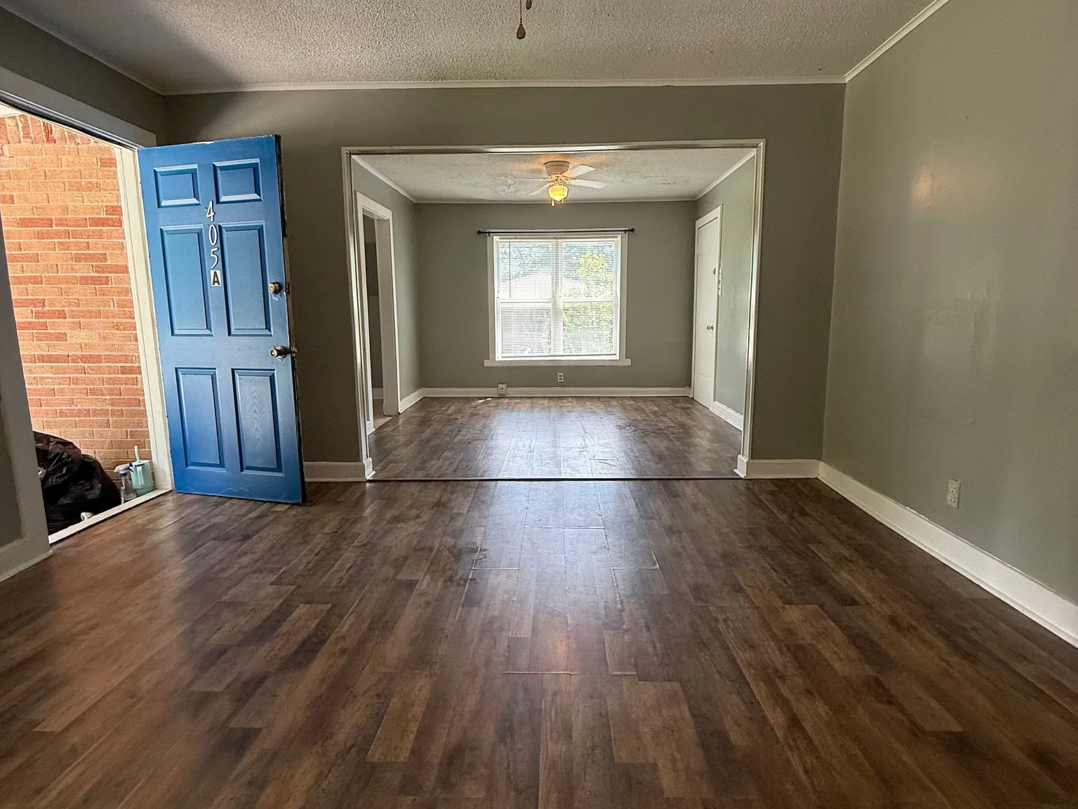 1 bed, 1.0 bath, 900 sqft, $800 — Photo 2