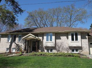 2 Borden St, Guelph, ON