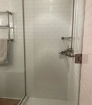 Rented by (Legacy) SLC Realty | media 16