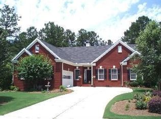 4822 Bramble Rose Ln, Suwanee, GA 30024