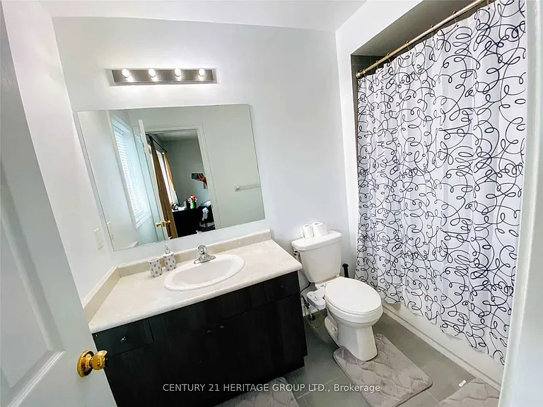 115 Harvest Hills Blvd — Photo 14