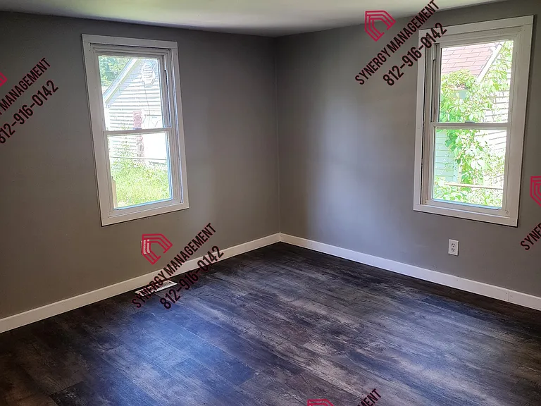 1010 Stewart Ave — Photo 3