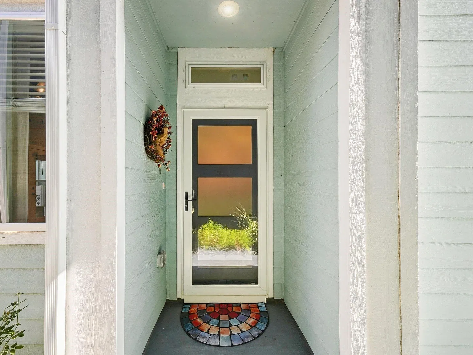 3 bed, 2.5 bath, 1749 sqft, $2,800 — Photo 2