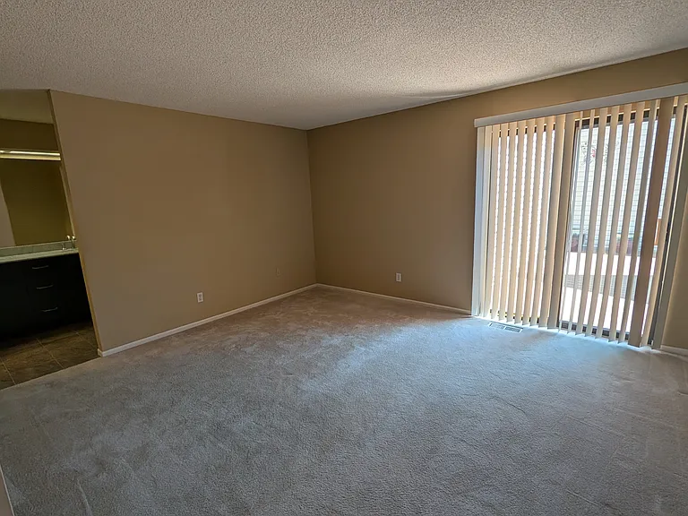 7583 S Monaco Way — Photo 10