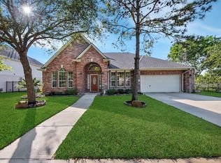 10715 Opal Ridge Dr, Houston, TX 77095