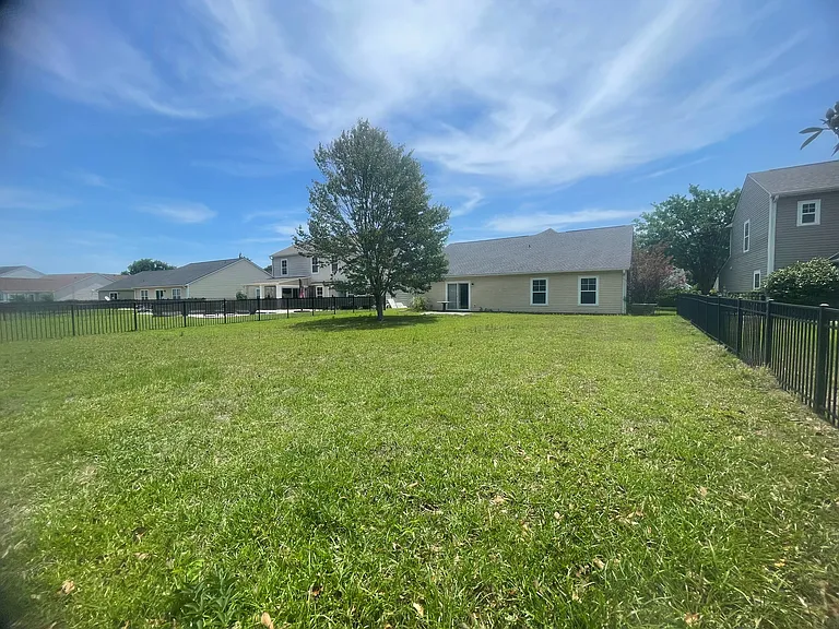 2280 Beauclair Ct — Photo 4