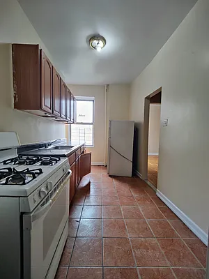 Rented by New York Residence | media 16