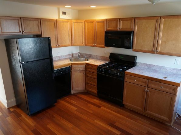 3216 Eastern Ave FLOOR 2