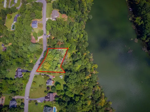 Lake Forest Dr, Kingsport, TN 37663