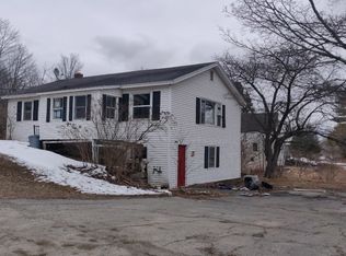 104 Marvel St, Farmington, ME 04938