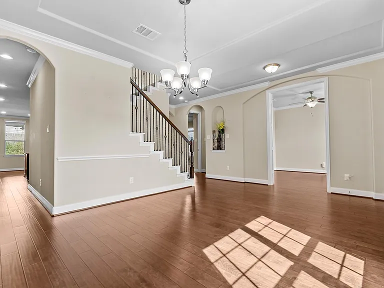3704 Ashbury Rd — Photo 6