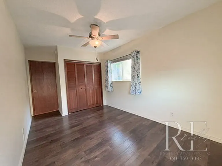 5765 Watauga Beach Dr E — Photo 22