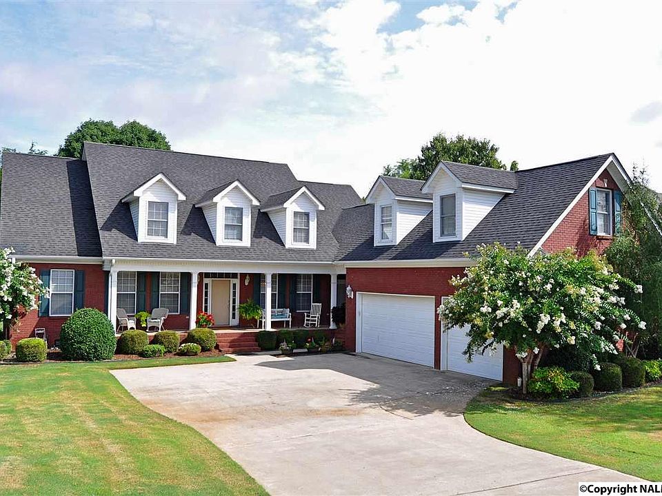 1st image of 101 Summer Brook Ct