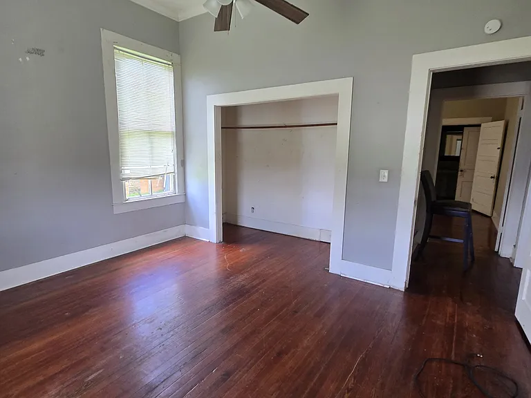 404 S Railroad Blvd — Photo 3