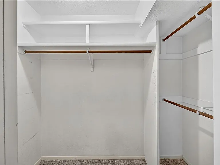 3117 S Waterbury Ln — Photo 26