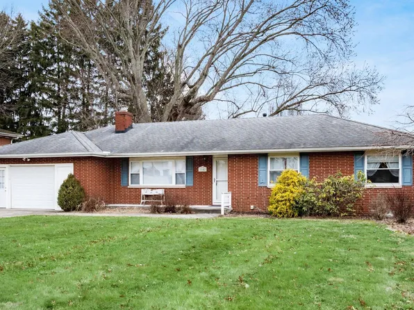 1142 Conn Way Dr, Heath, OH 43056