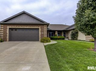 2715 Rutherford Trek, Springfield, IL 62711