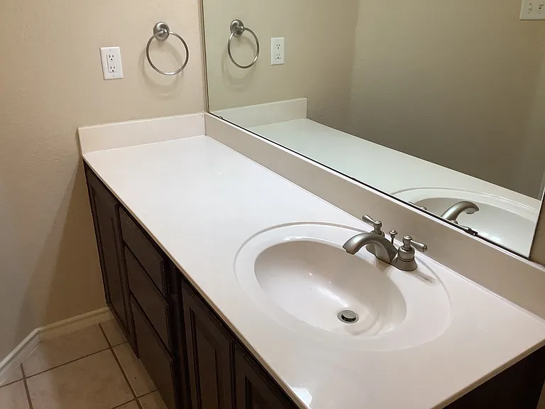 4410 Shady Elm Dr — Photo 17