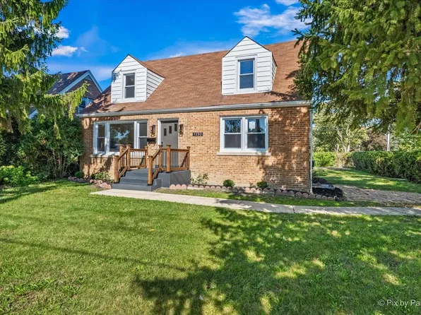 7232 W Oakton St, Niles, IL 60714