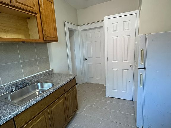 2nd image of 333 Park Ave APT 42